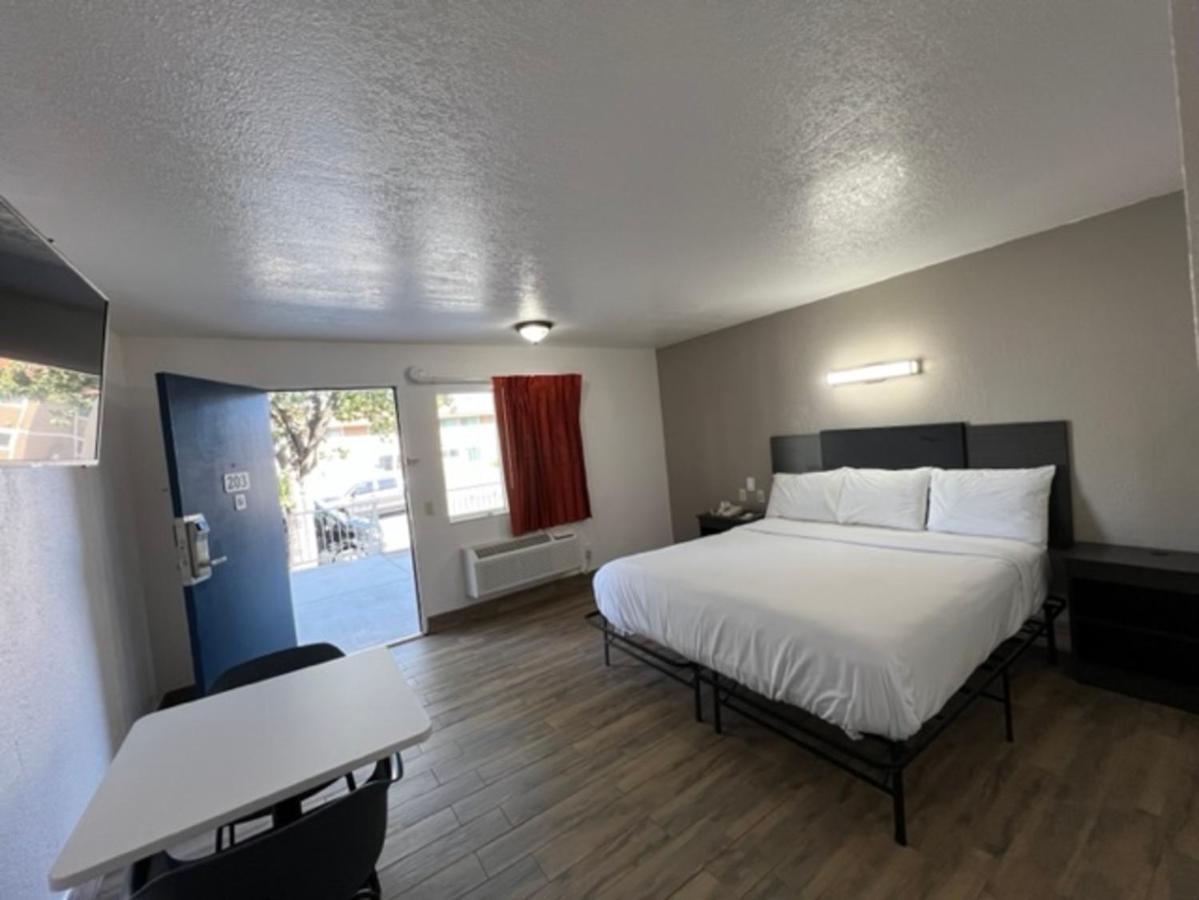 Motel 6-Orange, Ca - Anaheim Exterior foto